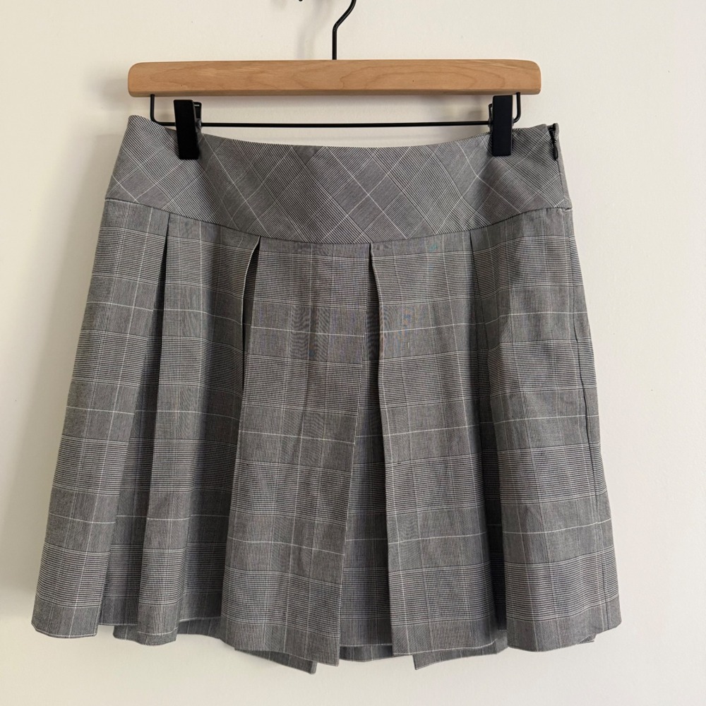 Express Design Studio Gray Plaid Pleated Mini Skirt Academia Preppy Size 8